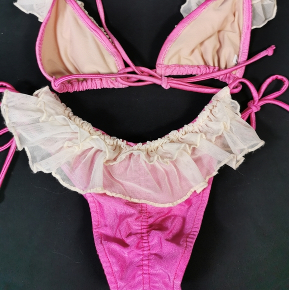 Bikini - Picture 5 of 6